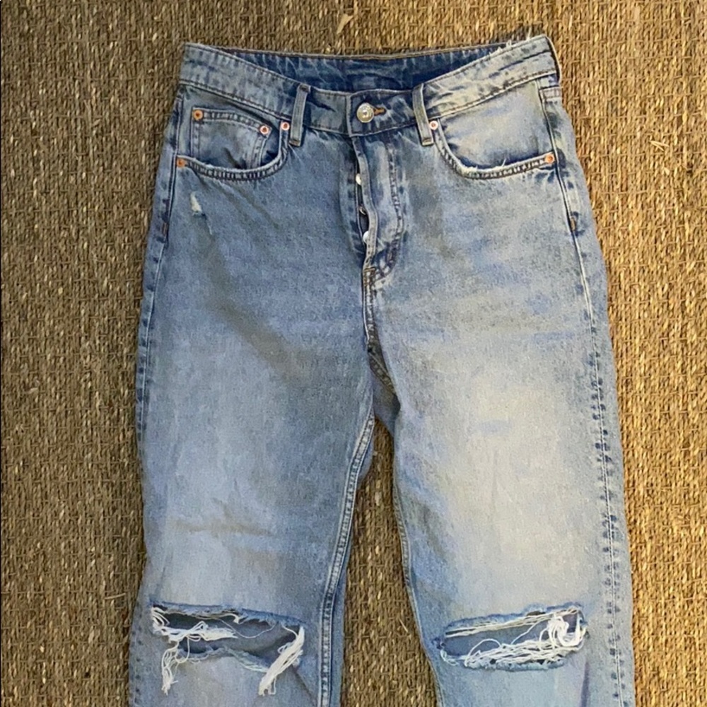 Vintage ripped boyfriend jeans